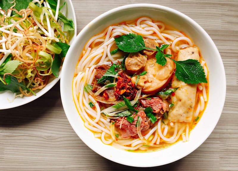 Lễ hội ẩm thực Đà Nẵng 2026: Khu ẩm thực, món phải thử và mẹo food tour