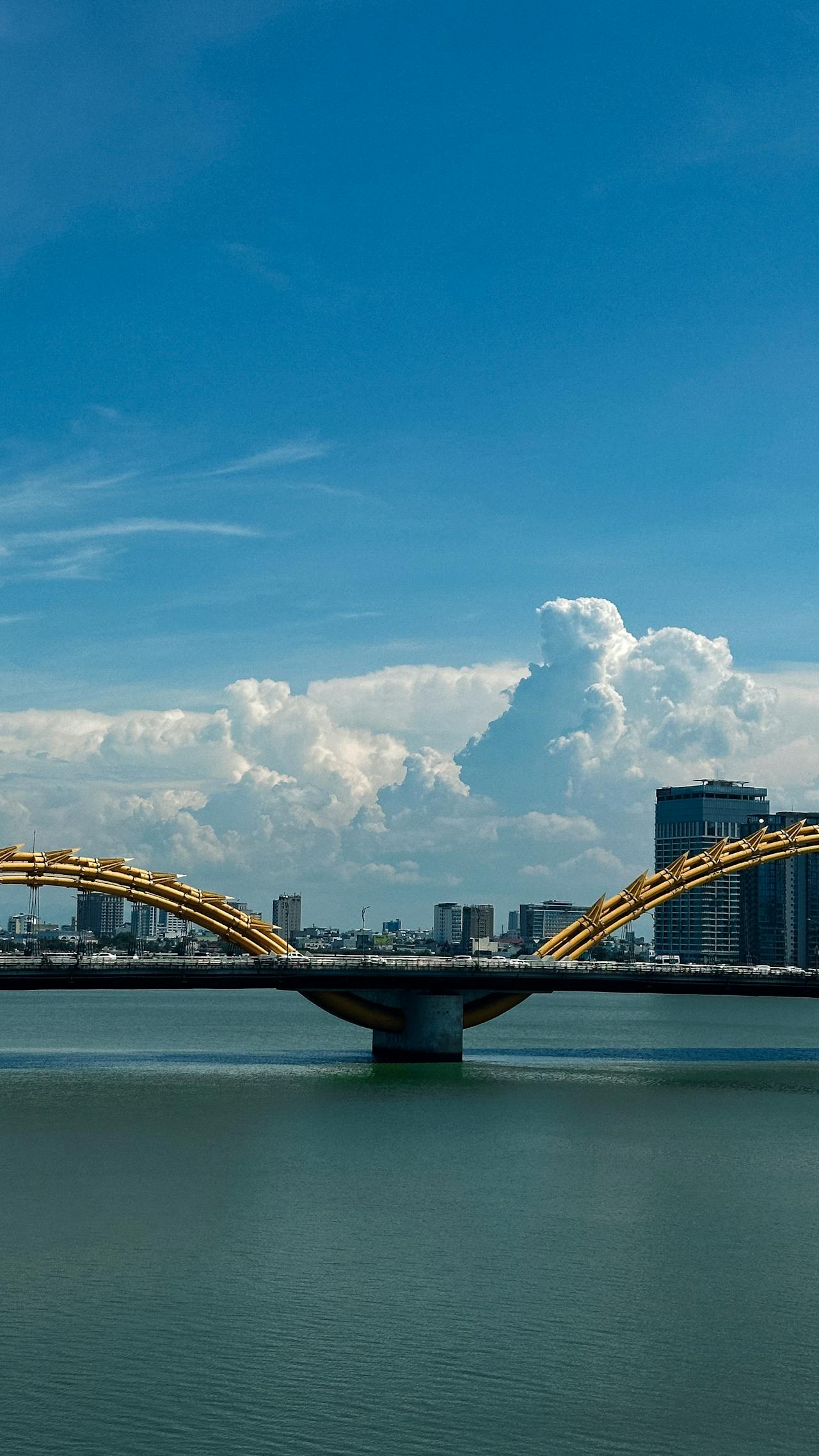 Cầu Rồng Đà Nẵng: Biểu tượng kiến trúc hiện đại